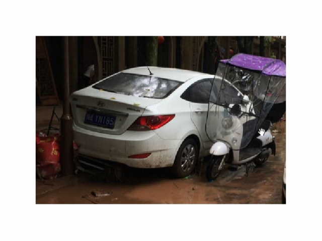 现代瑞纳2010款 三厢 1.4L 手动标准型GL