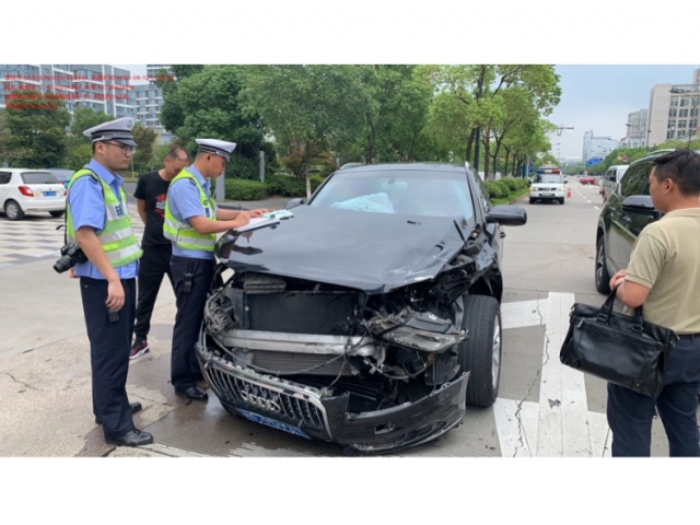 奥迪奥迪Q5(进口)奥迪Q5(进口) 2013款 40 TFSI hybrid