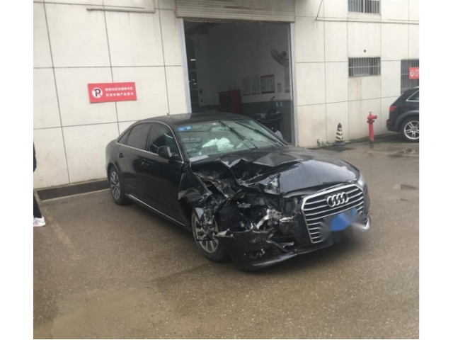 奥迪奥迪A6L2016款 30 FSI 舒适型
