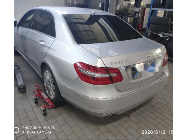 奔驰奔驰E级2012款 E 200 L CGI优雅型