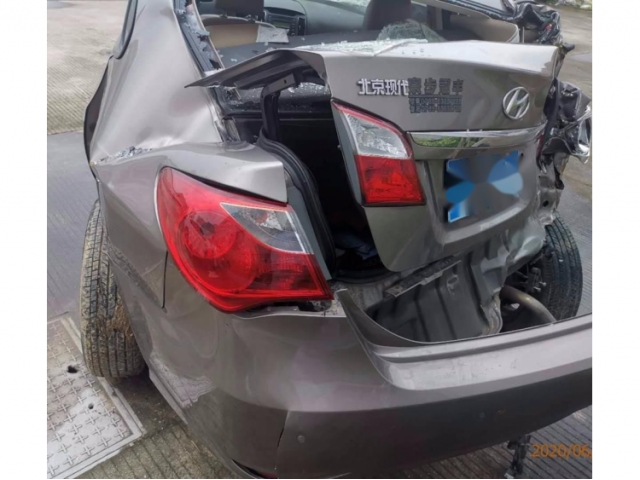 现代悦动2011款 1.6L 自动舒适型