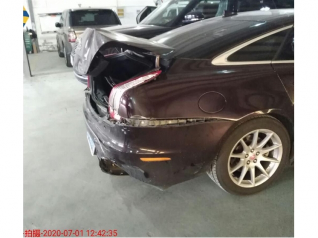 捷豹捷豹XJ2014款 XJL 2.0T 两驱典雅商务版