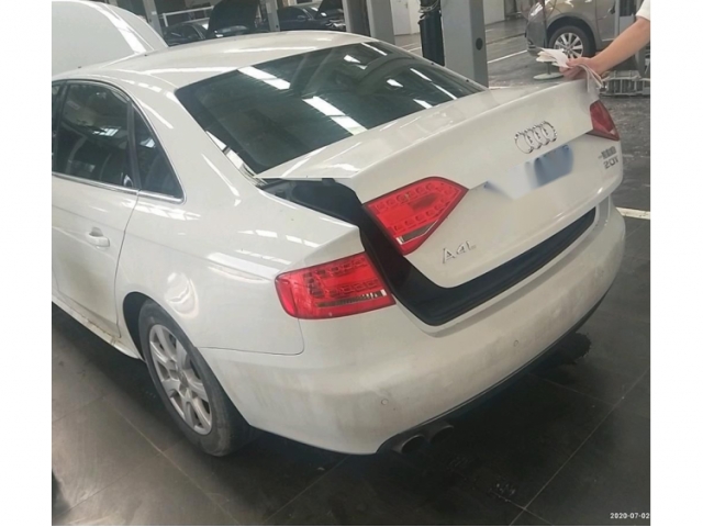 奥迪奥迪A4L2012款 2.0 TFSI 自动标准型