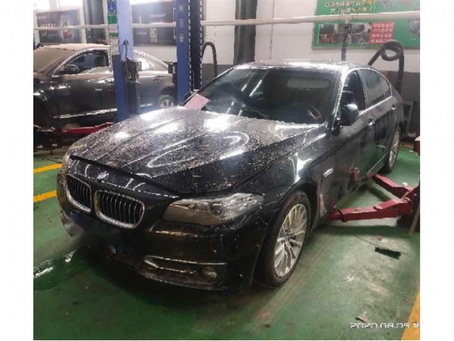 宝马宝马5系2014款 525Li 豪华设计套装