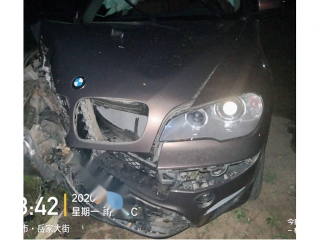 宝马宝马X52011款 xDrive35i 豪华型