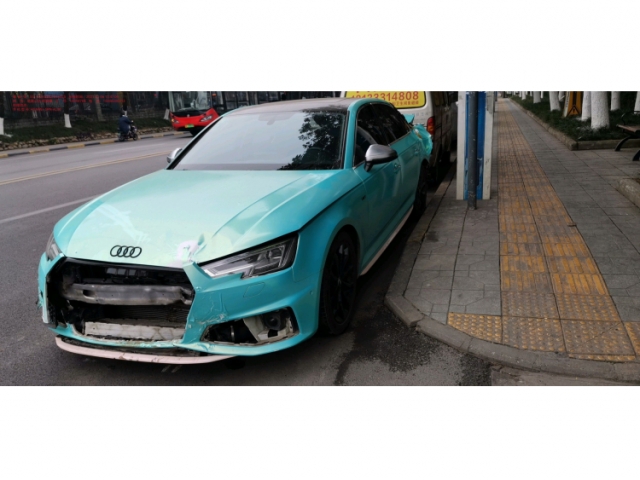 奥迪奥迪A4L奥迪A4L 2018款 30周年年型 45 TFSI quattro 运动型