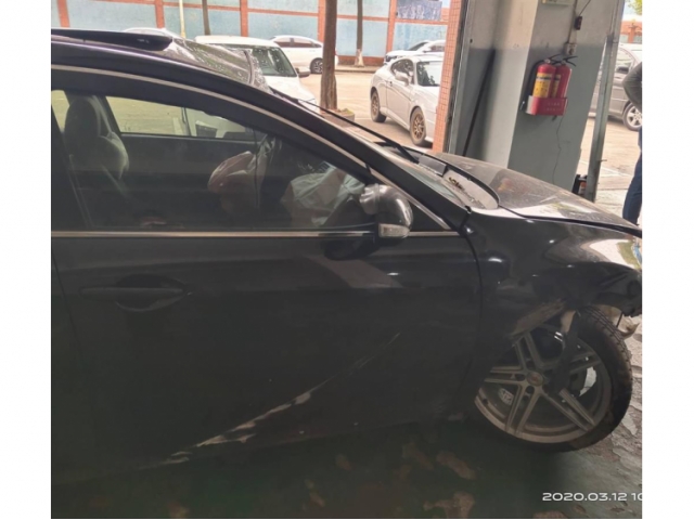 马自达睿翼2012款 轿跑 2.0L 自动精英版