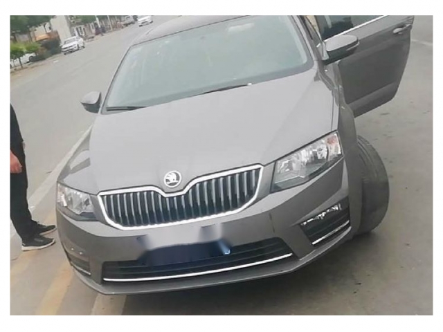 斯柯达明锐2015款 1.6L 手动逸俊版