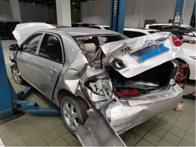 丰田花冠2013款 1.6L 自动豪华版