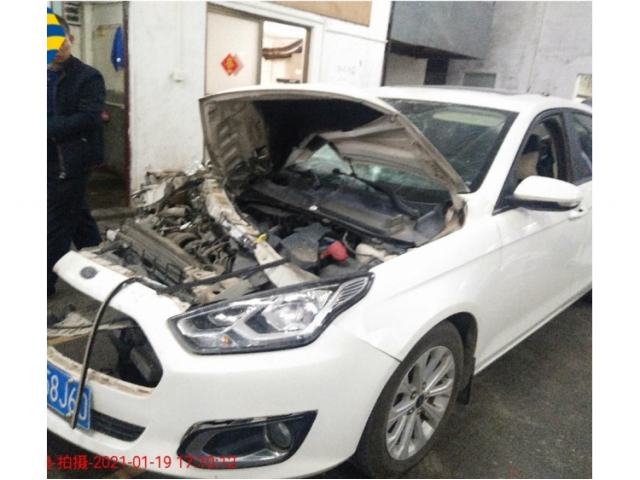 福特福睿斯2015款 1.5L 自动时尚型