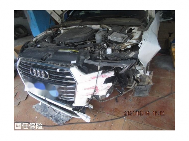 奥迪奥迪A4L2017款 Plus 40 TFSI 进取型