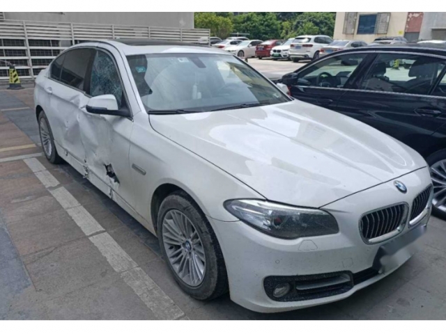 宝马宝马5系2014款 525Li 领先型