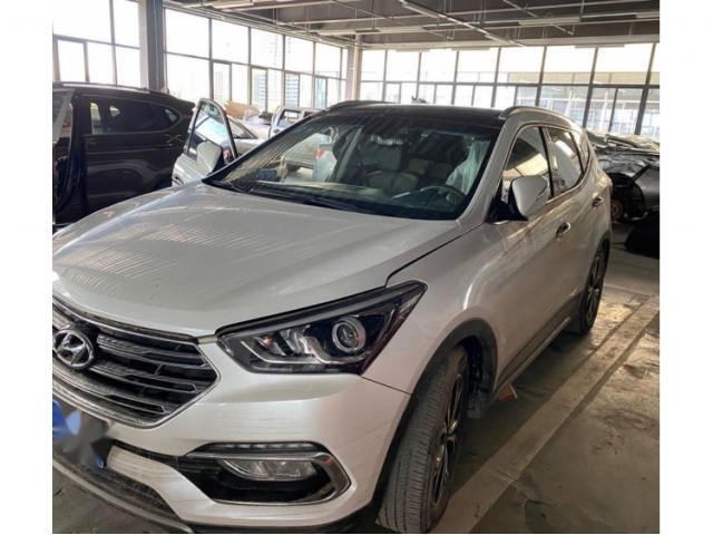 现代全新胜达全新胜达 2017款 2.0T 自动四驱旗舰型 7座