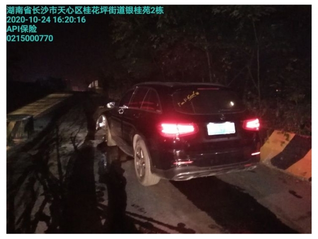 奔驰奔驰GLC2017款 GLC 300 4MATIC 动感型