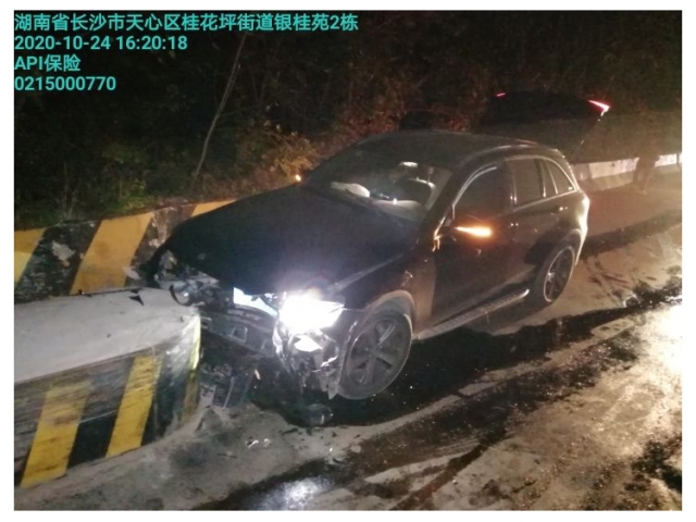 奔驰奔驰GLC2017款 GLC 300 4MATIC 动感型