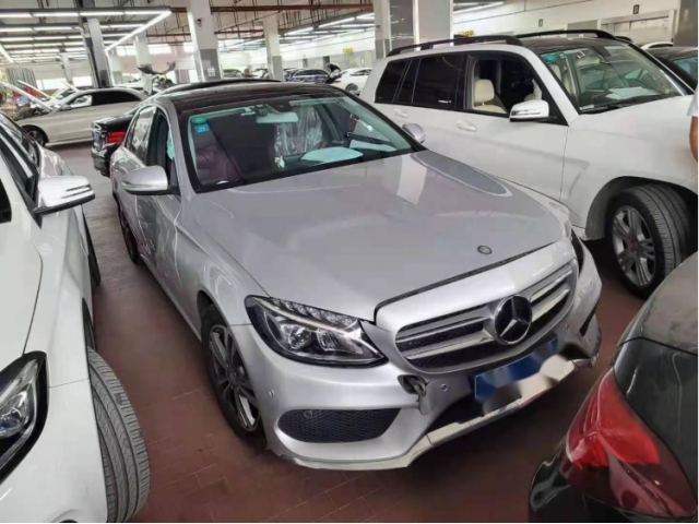 奔驰奔驰C级2016款 C 200 L 运动型