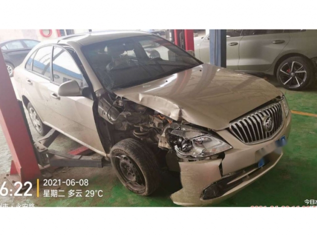 别克凯越2013款 1.5L 自动经典型