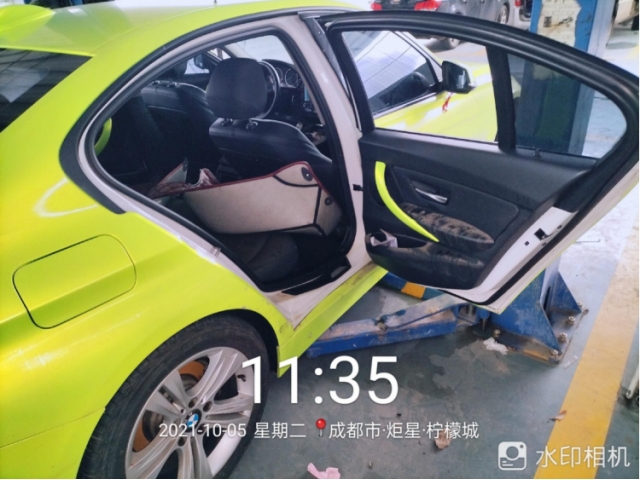 宝马宝马3系2015款 316i 运动设计套装
