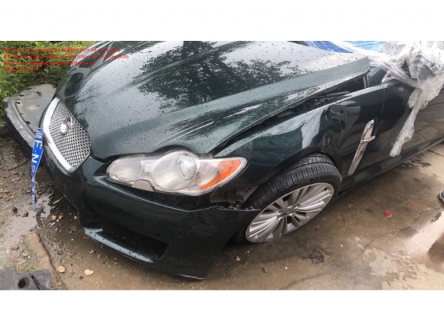 捷豹捷豹XF2012款 XF 3.0L V6豪华版