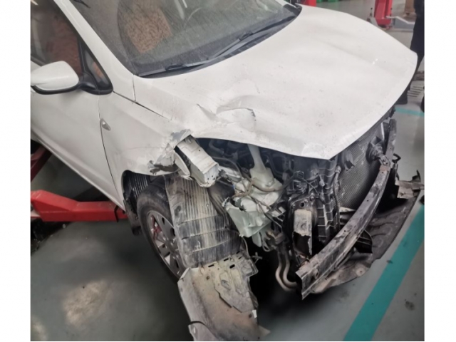起亚起亚K3S2014款 1.6L 手动GL