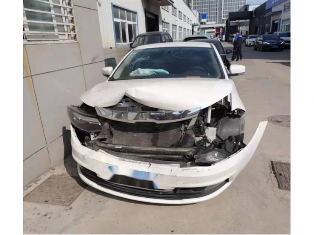 观致观致3观致3 2018款 三厢 1.6L 自动领先型