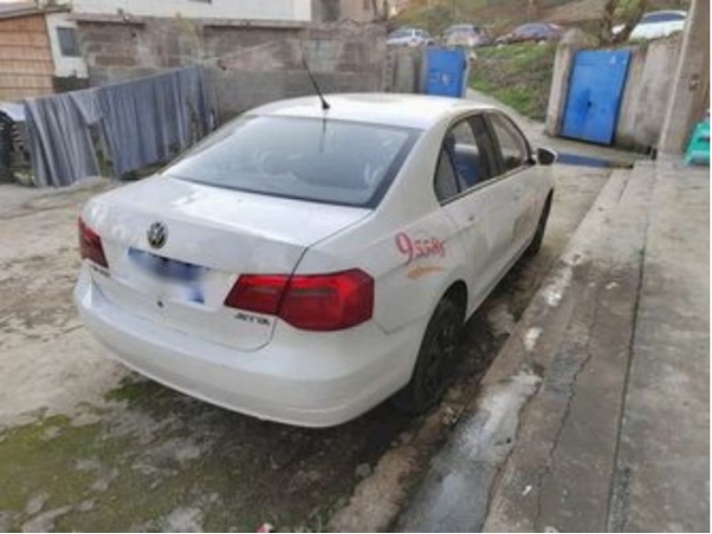 大众捷达2015款 1.6L 手动时尚型