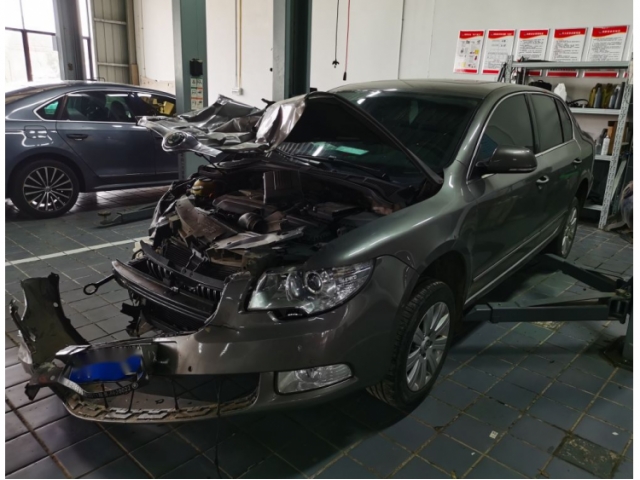 斯柯达昊锐2012款 1.8TSI 自动贵雅版