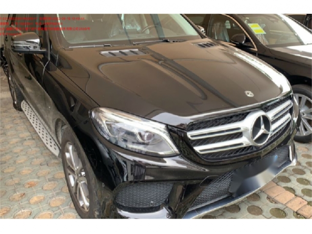 奔驰奔驰GLE奔驰GLE 2018款 GLE 320 4MATIC 动感型臻藏版