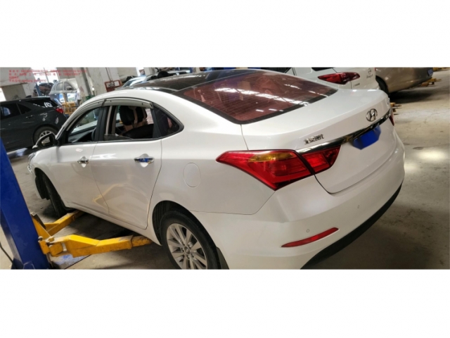 现代名图2014款 1.8L 自动智能型GLS