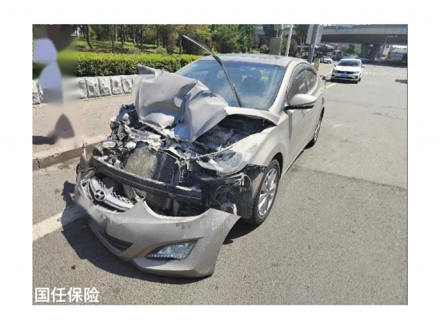 现代朗动2015款 1.6L 手动领先型