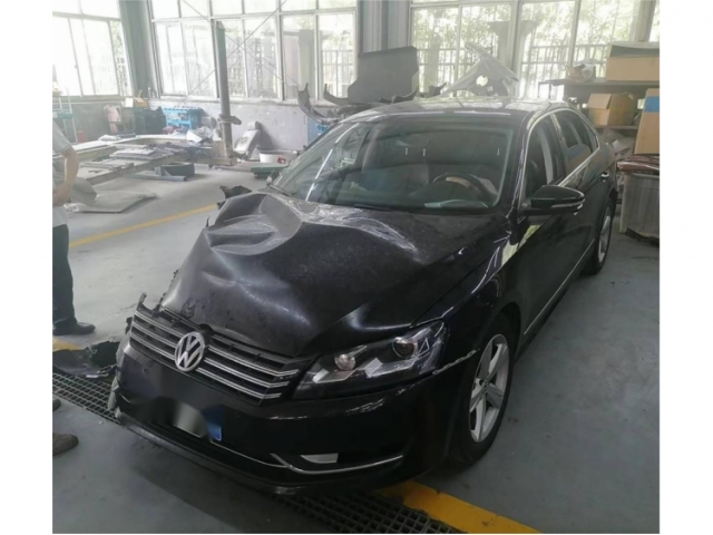 大众帕萨特2011款 1.8TSI DSG尊荣版