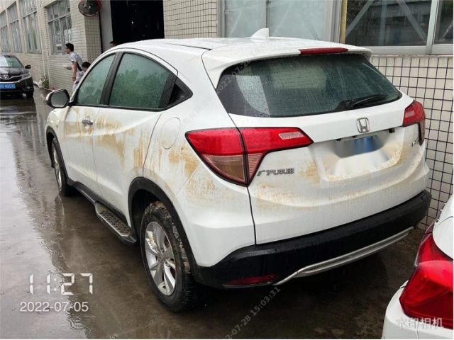 本田缤智2015款 1.8L CVT两驱精英型