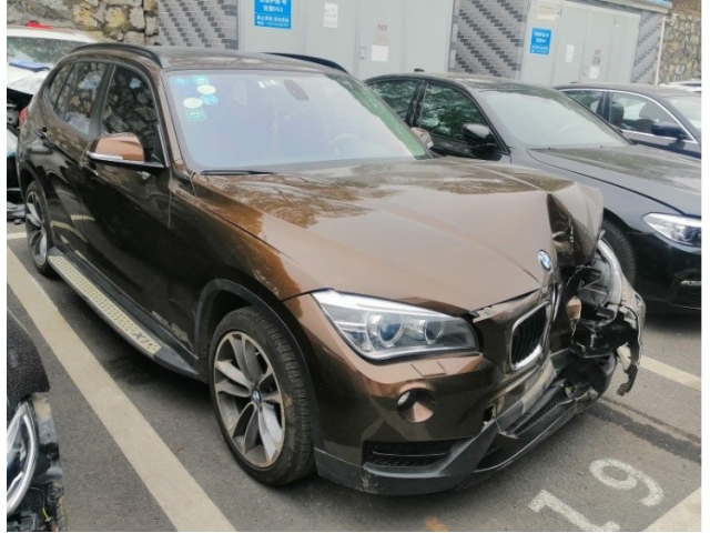 宝马宝马X12013款 sDrive18i 运动设计套装