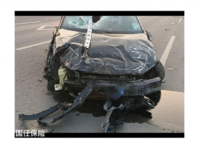 大众帕萨特2015款 1.8TSI 自动尊荣版