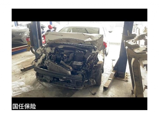 现代朗动2015款 1.6L 自动尊贵型