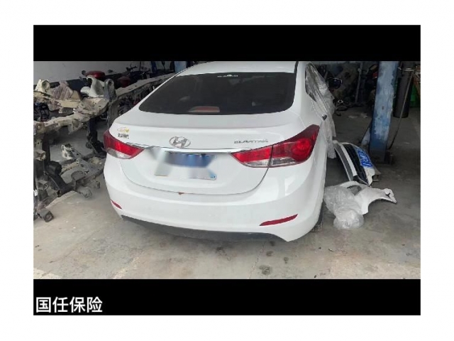 现代朗动2015款 1.6L 自动尊贵型