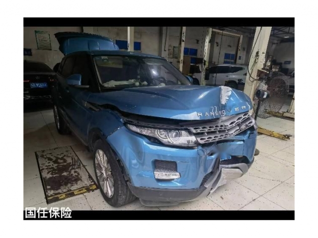 路虎揽胜极光2015款 2.0T 五门智耀版