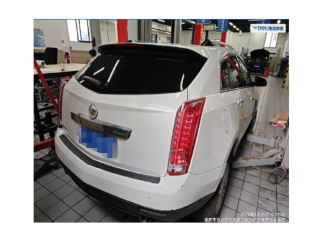 凯迪拉克凯迪拉克SRX2013款 3.0L 精英型