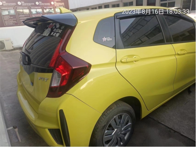 本田飞度2016款 1.5L LXS CVT舒适天窗版