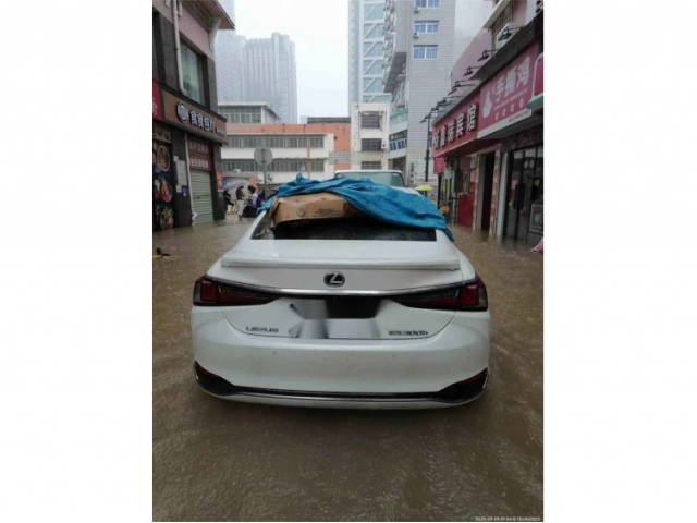雷克萨斯雷克萨斯ES