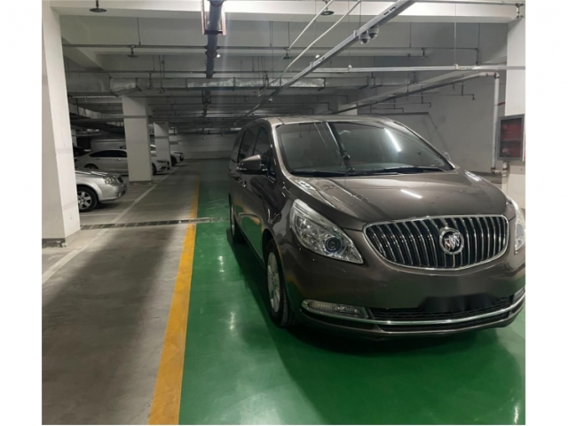 别克别克GL82014款 3.0L XT豪华商务旗舰版