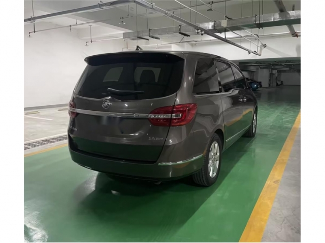 别克别克GL82014款 3.0L XT豪华商务旗舰版
