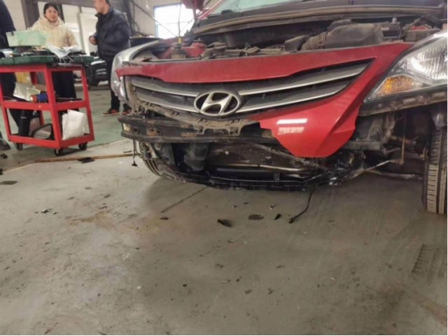 现代瑞纳2014款 1.4L 自动智能型GLS