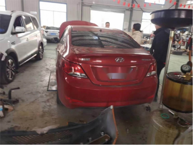 现代瑞纳2014款 1.4L 自动智能型GLS