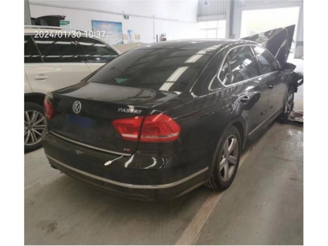 大众帕萨特2014款 1.8TSI DSG御尊版