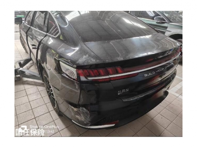 比亚迪秦