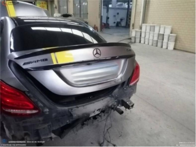 奔驰奔驰C级2016款 C 200 L 运动型