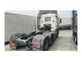 1台斯堪尼亚牵引车、2台半挂车（10）