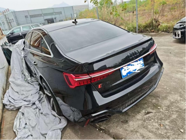 奥迪奥迪A6L