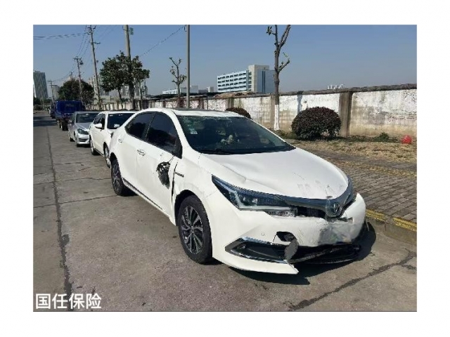 丰田卡罗拉2016款 双擎 1.8L CVT精英版